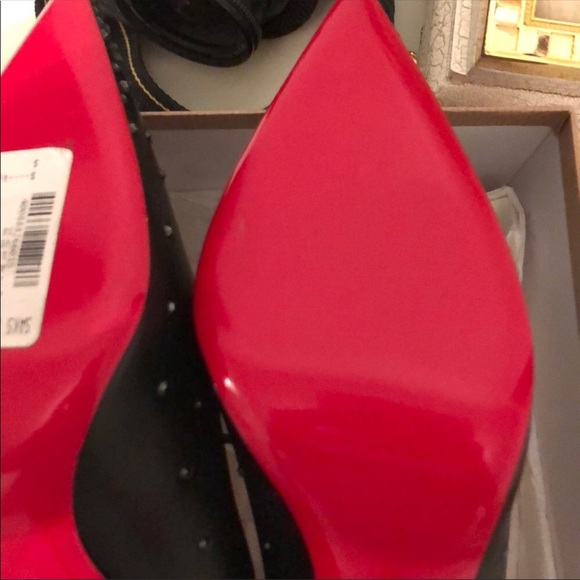 Brand new in box. Super comfy on - Picture 8 of 8